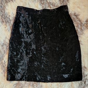 Niteline Black velvet mini skirt